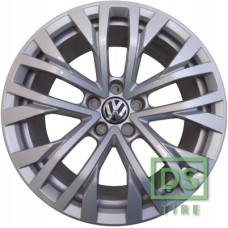 Volkswagen OEM 760601025H Touareg III Cascade 8x18 5x112 ET25 DIA66.6 S